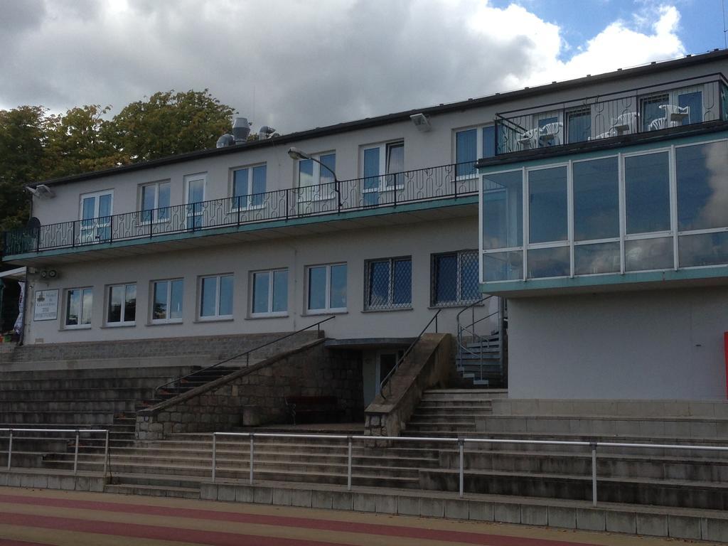 Hotel Zum Sportforum Blankenburg  Bagian luar foto